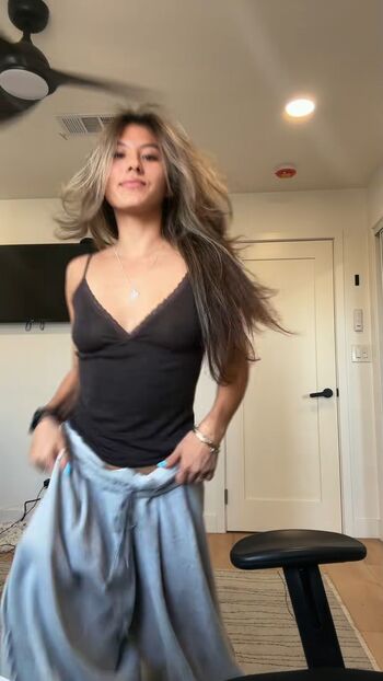 Full leaked Jasmine yi private onlyfans photo