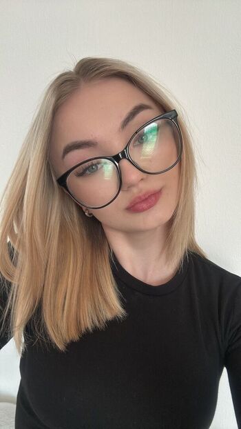 Full leaked Javorska private onlyfans photo