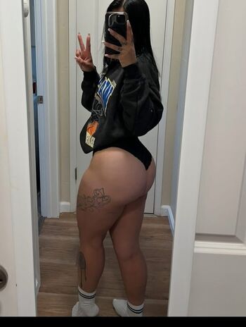 Full leaked Jazzyfexo private onlyfans photo