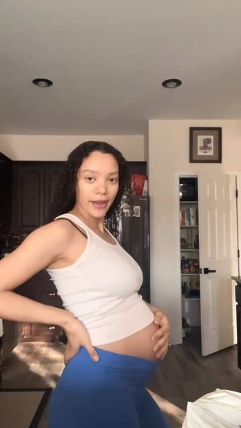 Full leaked Jazzylique private onlyfans photo