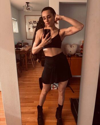 Jehnny Beth