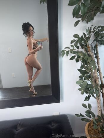 Jennifer White