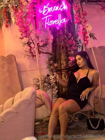 Full leaked Jennyjuicy vip page private onlyfans photo