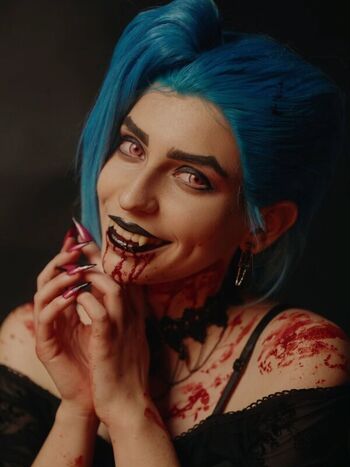 Jhen Cosplay