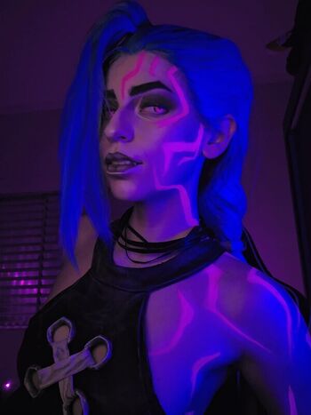 Jhen Cosplay