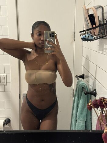 Full leaked Jojohadiddd private onlyfans photo