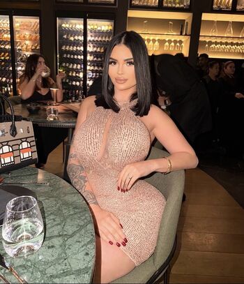 Full leaked Julia ailen private onlyfans photo