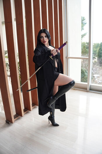 Julia Bayonetta