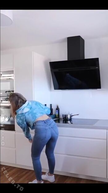 Julia Beautx