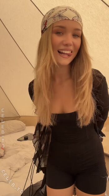 Full leaked Julia beautx private onlyfans photo