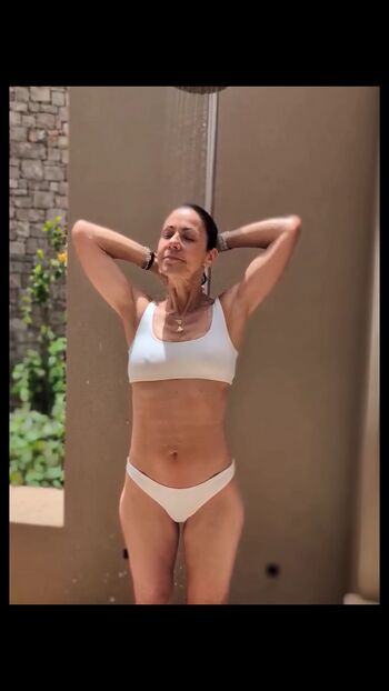 Full leaked Julia bradbury private onlyfans photo