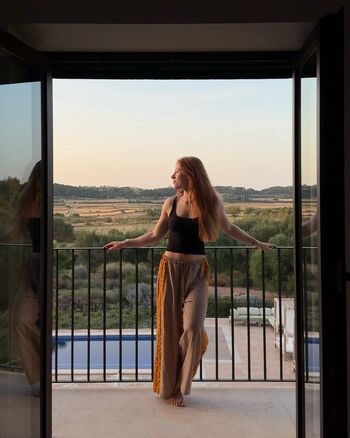 Full leaked Julia reppel private onlyfans photo