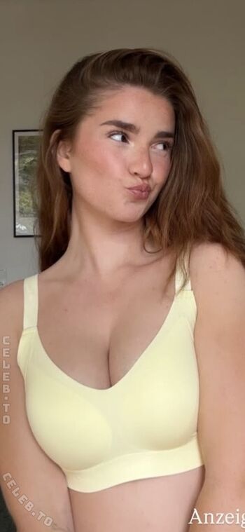 Julia Schulze