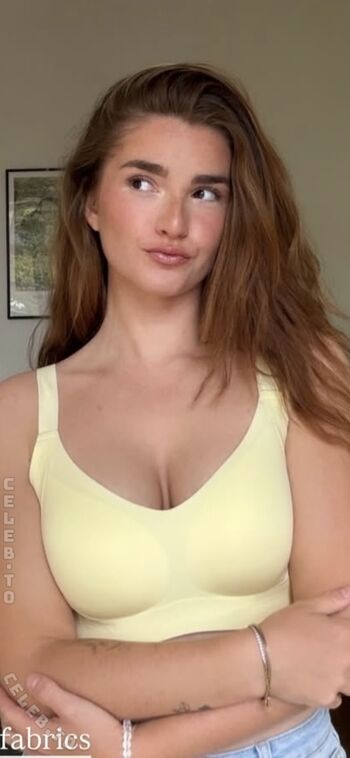 Julia Schulze