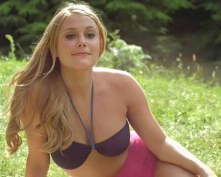 Full leaked Julianna guill page private onlyfans photo