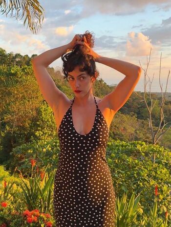 Full leaked Justine lossa private onlyfans photo