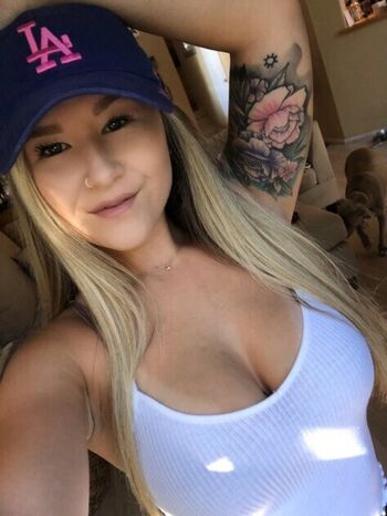 Full leaked Kaaylaadear private onlyfans photo