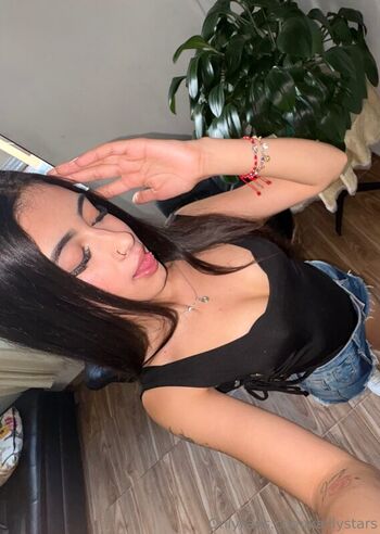 Full leaked Kaillystars private onlyfans photo
