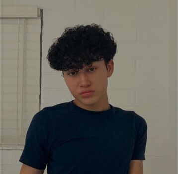 Full leaked Kameaisweird private onlyfans photo