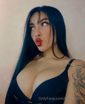 Full leaked Karenxdiaz private onlyfans photo
