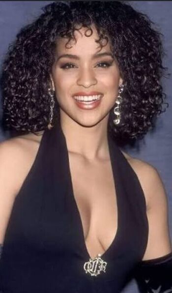 Karyn Parsons