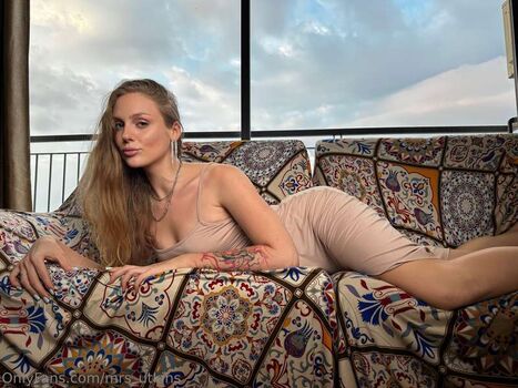 katelovesyouxo