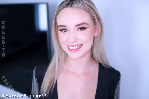 Full leaked Khloe kingsley private onlyfans photo