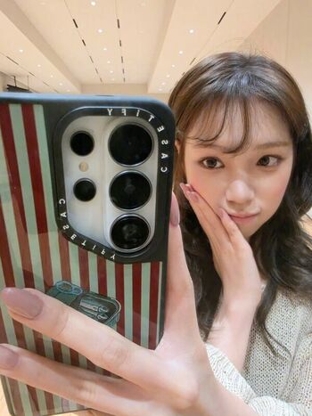 Full leaked Kim chaewon private onlyfans photo