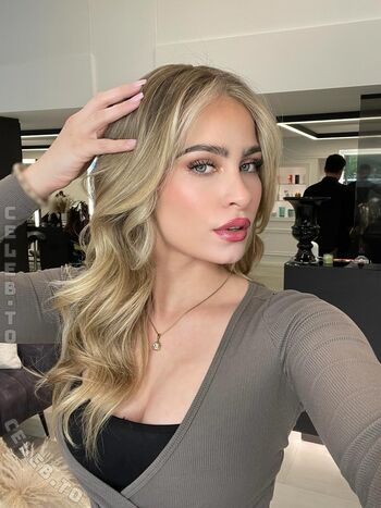 Kim Sara