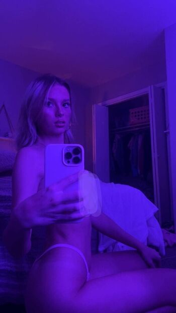 Full leaked Kirsalynnn private onlyfans photo