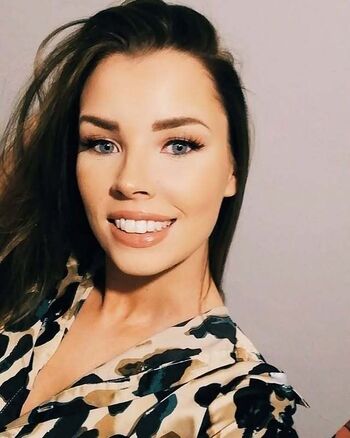 Full leaked Kirsty private onlyfans photo