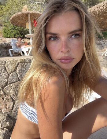Full leaked Klarahellqvistt private onlyfans photo