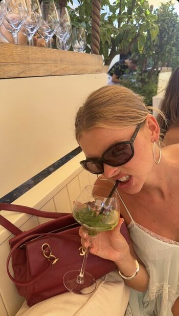 Full leaked Klarahellqvistt private onlyfans photo