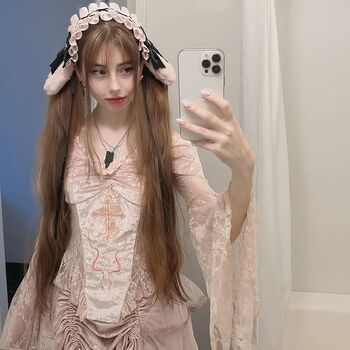 Full leaked Konypyon private onlyfans photo