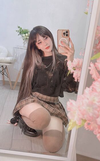 Full leaked Kouryam private onlyfans photo