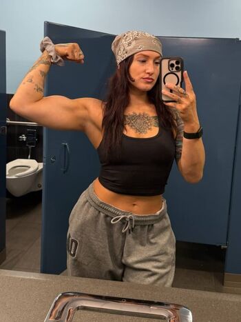 🔥 Kris statlander page leaked private photo uncensored full