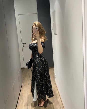 Full leaked Krissidiary private onlyfans photo
