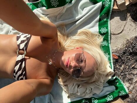 Full leaked Kristinkonefal private onlyfans photo