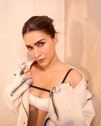 Full leaked Kritisanon private onlyfans photo
