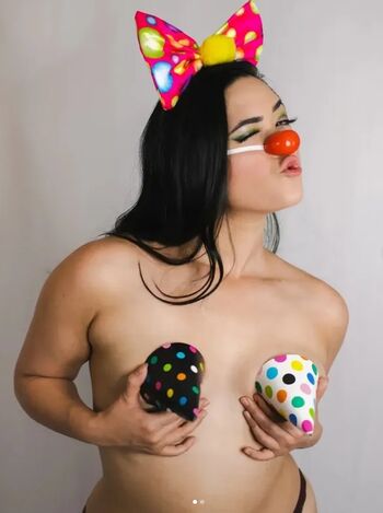Krystal Kurio