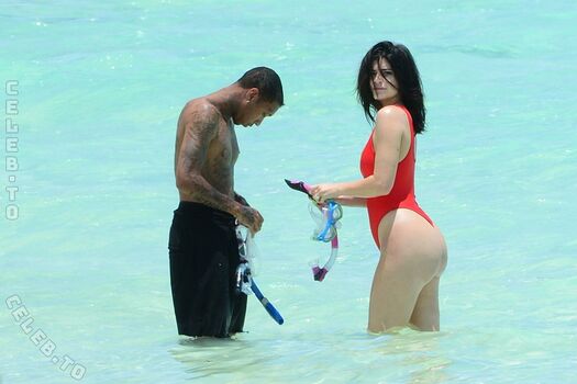 🔥 Kylie jenner  page leaked private photo uncensored full