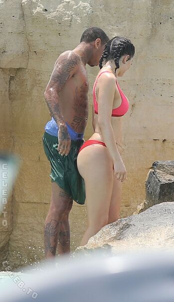 🔥 Kylie jenner  page leaked private photo uncensored full