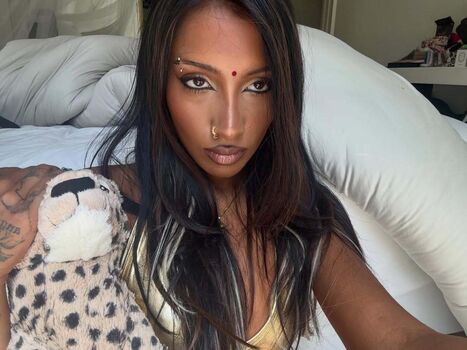 Lara Raj