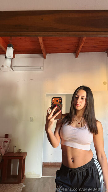 Lara Tiengo