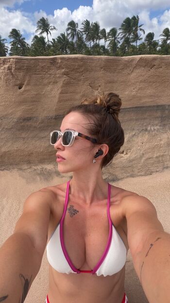 Full leaked Laryssa ayres private onlyfans photo