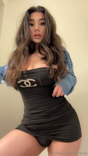 Full leaked Latinalyla private onlyfans photo