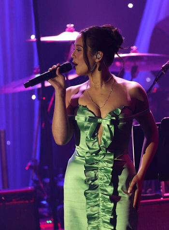 🔥 Laufey lin page leaked private photo uncensored full