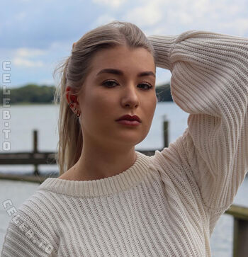 Full leaked Laura ski private onlyfans photo