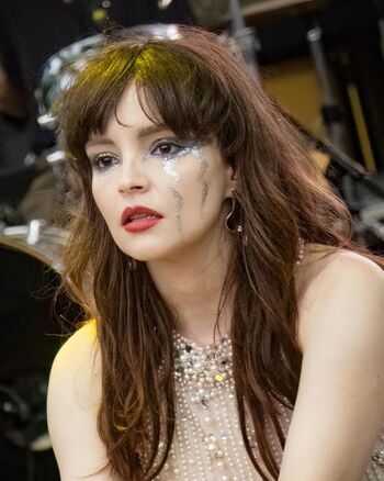 Lauren Mayberry