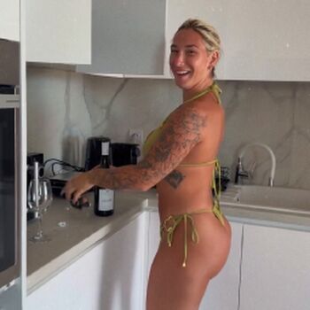 Full leaked Laurine private onlyfans photo